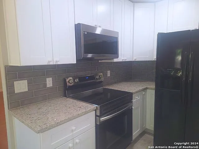 3 bed, 2.0 bath, 1706 sqft, $1,800 — Photo 2