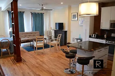 Rented by R New York