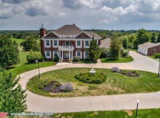 10205 A St, Lincoln, NE 68520