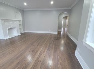 6154 N Hamilton Ave #1S, Chicago, IL 60659