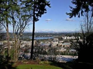 2920 74th Ave SE, Mercer Island, WA 98040