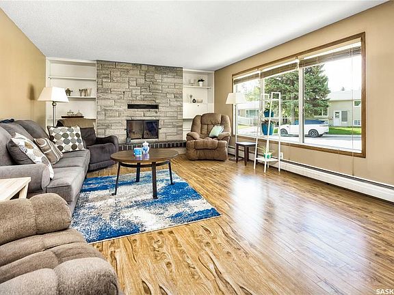 3rd image of 1202 Cowan Dr
