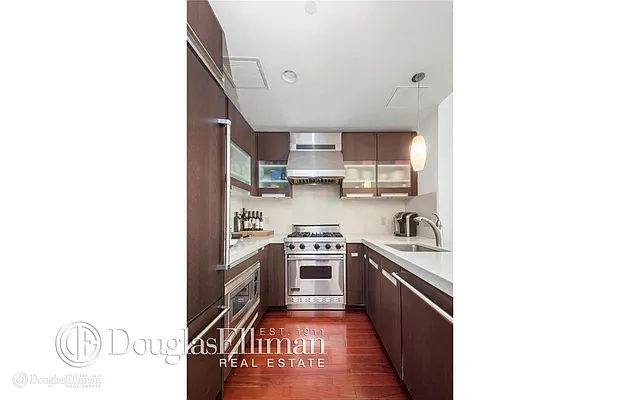 Rented by Douglas Elliman | media 10