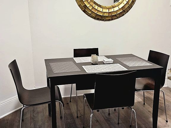 5th image of 2202 E 93rd St APT 1