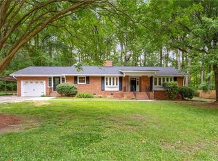 3404 Corvair Dr, High Point, NC 27265