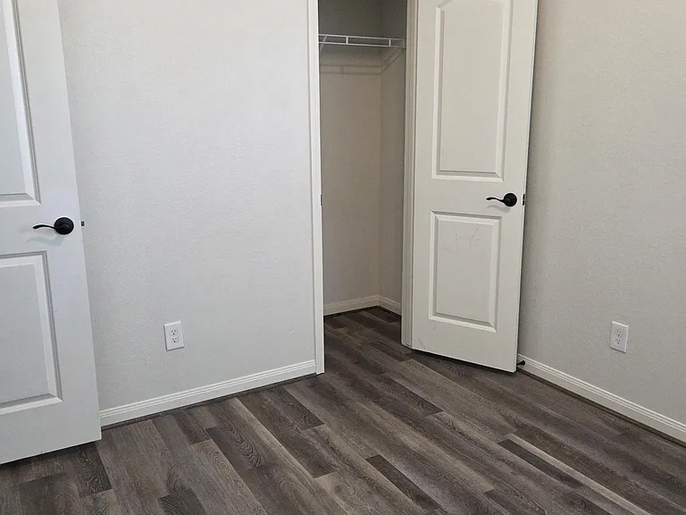 7642 Dusty Melody Ln — Photo 12