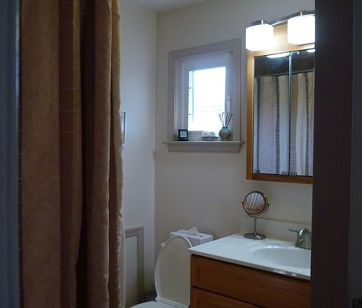 4th image of 2500 Wexford Dr