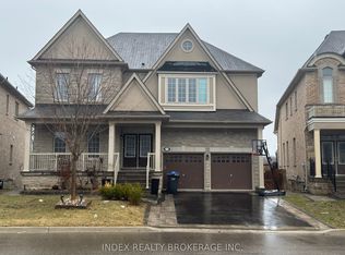 24 Lloyd Sanderson Dr, Brampton, ON L6Y 3A5