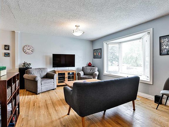 4th image of 2129 9a Ave S
