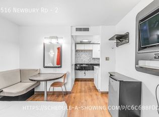 1516 Newbury Rd #2, Newbury Park, CA 91320