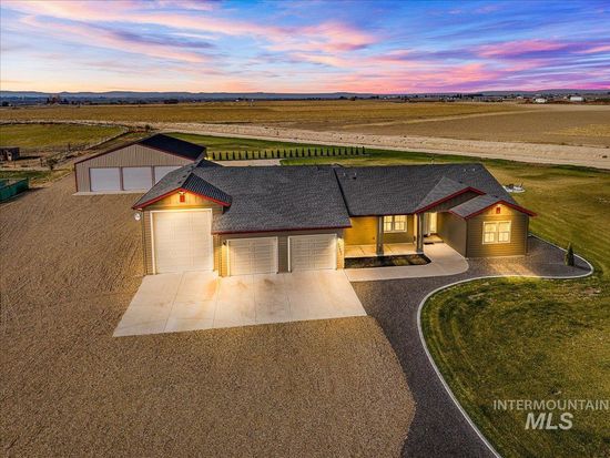 25861 Lon Davis Rd, Parma, ID 83660
