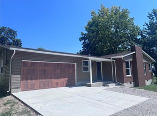 503 Kidwell Dr, Cuba, MO 65453