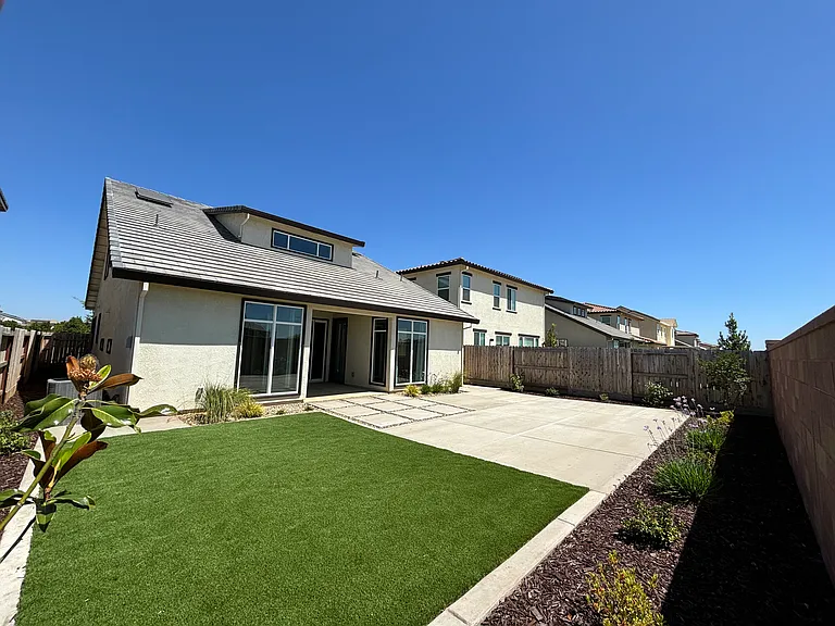 4088 Aura Way — Photo 20