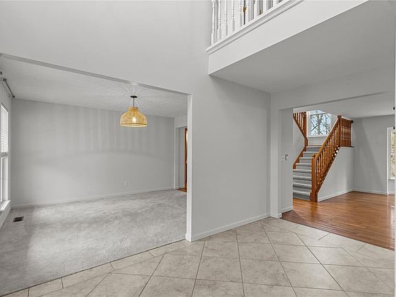 3rd image of 3319 Tuscany Hills Ct