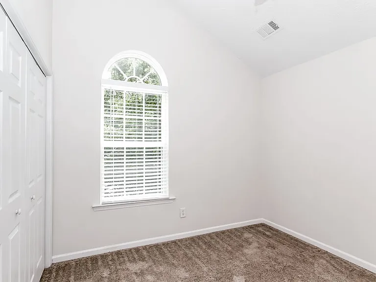 27 Palladio Way — Photo 13