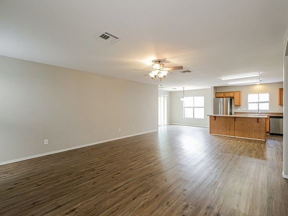 4th image of 12901 N 127th Ln