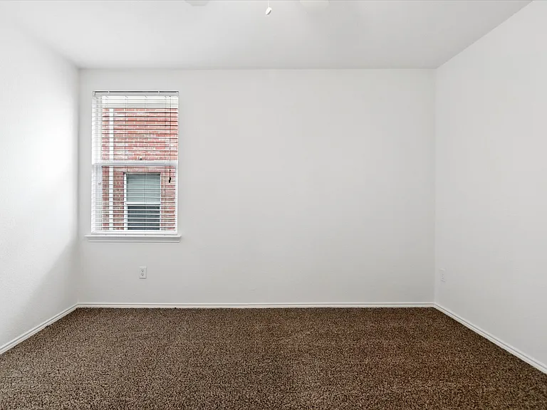 13221 Galaxy Dr — Photo 12