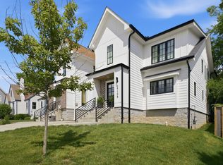 2910B Primrose Cir, Nashville, TN 37212
