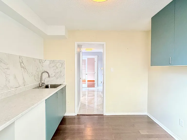 41 Broadbridge Dr #1 — Photo 10