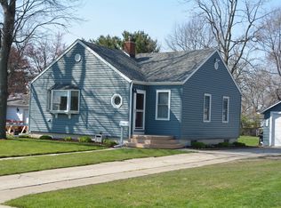 529 213th St, Dyer, IN 46311