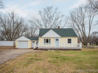 15187 160th Ave, Grand Haven, MI 49417