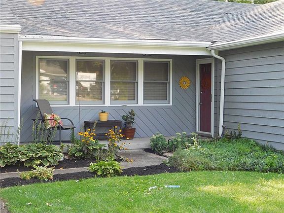 2nd image of 75 Prospect Ave
