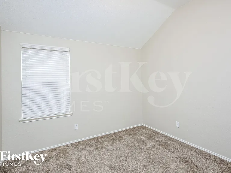 12600 Panorama Dr — Photo 12