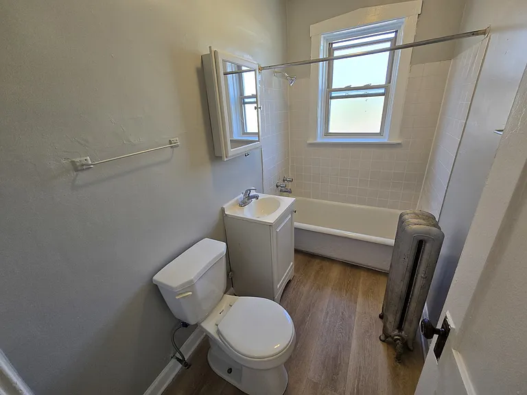 4829 N Springfield Ave #1B — Photo 5