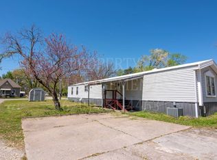 29 N Glendale Ave #3611, Coffeyville, KS 67337