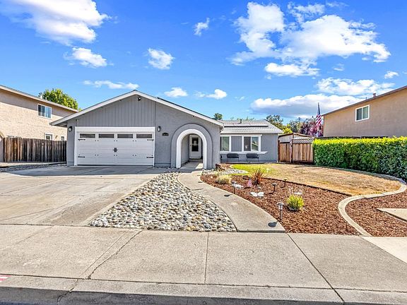 2nd image of 16790 Sorrel Way