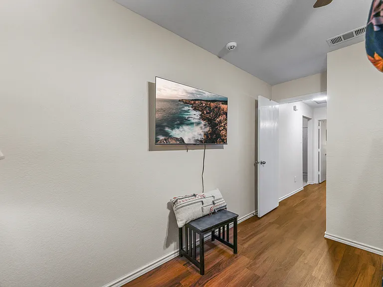 1001 Ridgecrest Dr — Photo 24