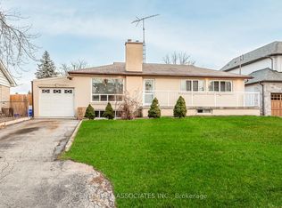 1338 Waverly Ave, Oakville, ON L6L2S3