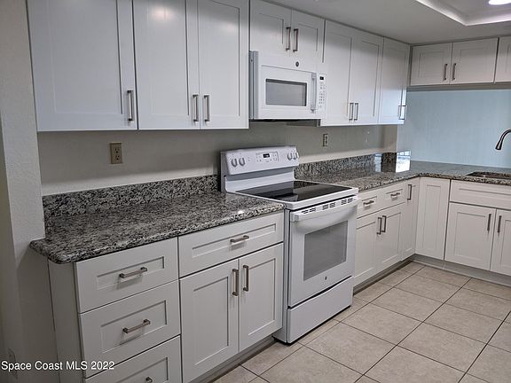 5th image of 3220 River Villa Way APT 142