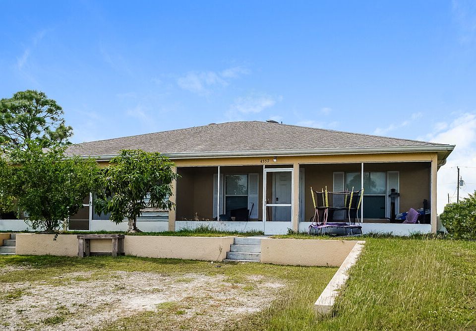 1st image of 4557 Golfview Blvd