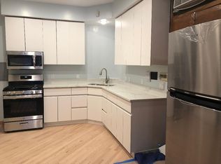 2614 W Superior St #1, Chicago, IL 60612