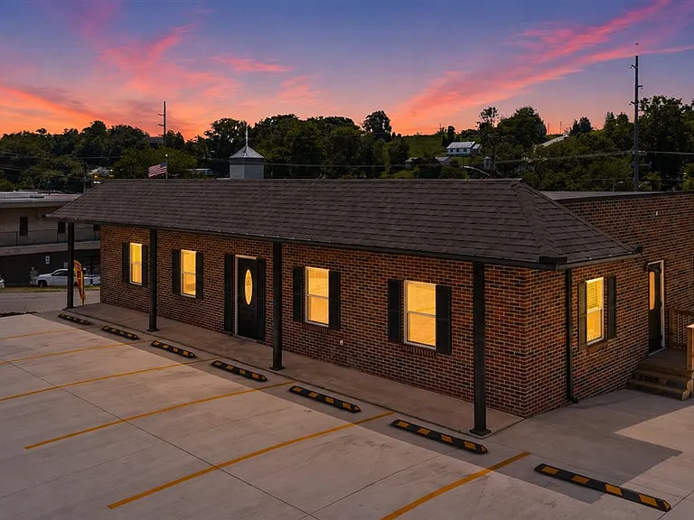 105 Church Aly #A — Photo 20