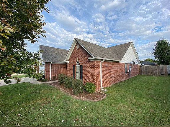 2309 Brittany lane