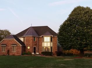 2400 Wells Dr, Sidney, OH 45365
