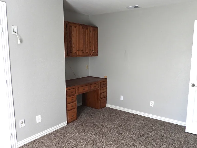 4090 Windhaven Ln — Photo 10