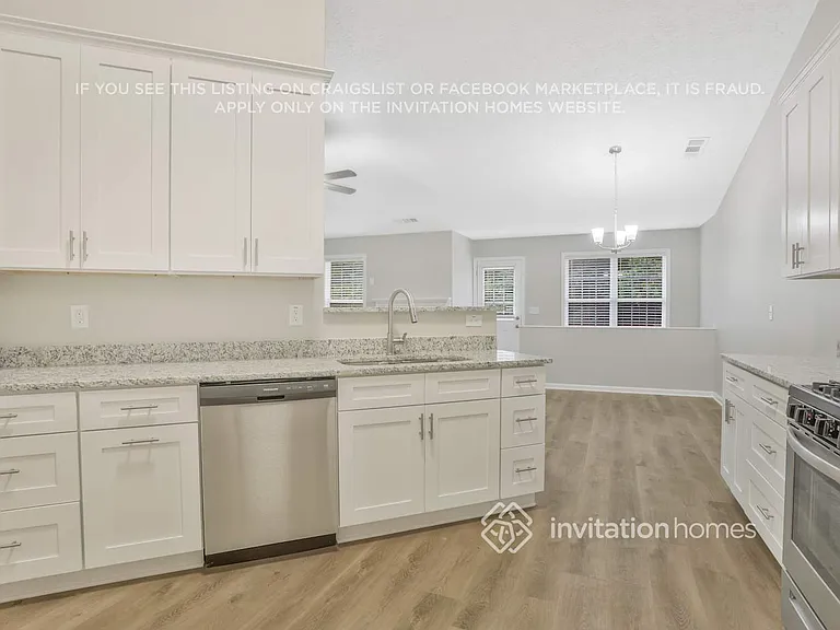 137 Triplet Trl — Photo 11