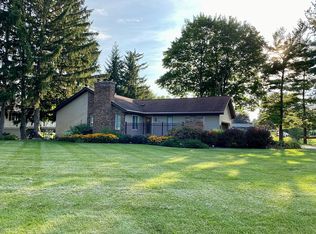 1206 E Geneva Dr, Dewitt, MI 48820