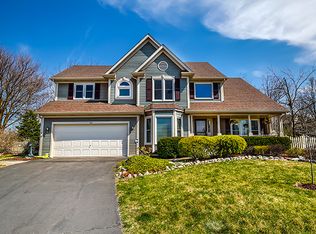 106 Bede Ct, North Aurora, IL 60542