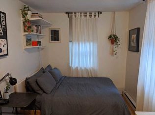131 Waverly Ave APT 1R, Brooklyn, NY 11205