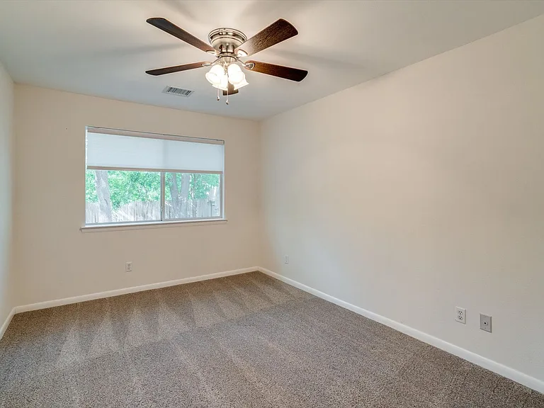 13030 Staton Dr — Photo 10