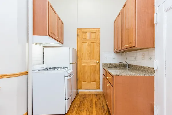 Rented by Modern Spaces | media 5