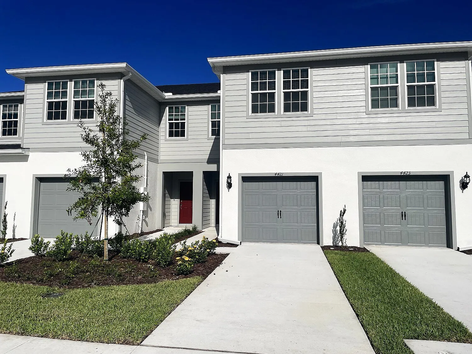 Spacious Brand New 3 Bedroom Townhouse in Palm Bay - $2300/mo — Photo 2