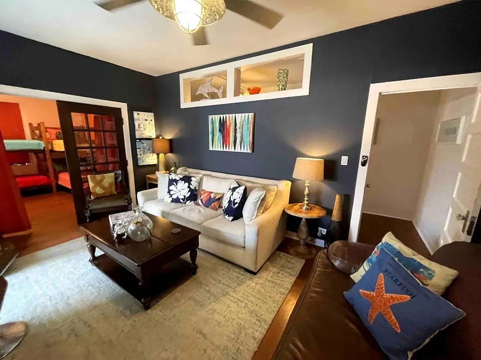 2521 Avenue Q #ID1589273P