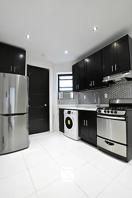 Rented by Bold New York | media 7