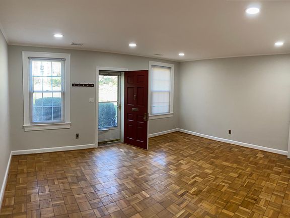 3rd image of 1401 S Edgewood St APT 481