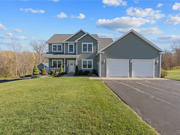 196 Creamery Rd, Oswego, NY 13126